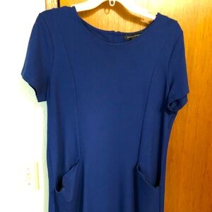 Banana Republic blue short sleeve pocket ponte shift dress